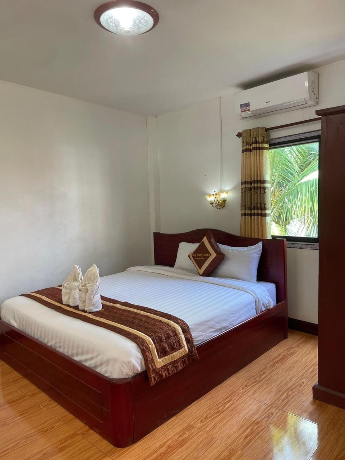 Vang Vieng Global Hotel Экстерьер фото